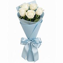 Букет 5 Белых роз Проуд в Посёлок Гжельского кирпичного завода