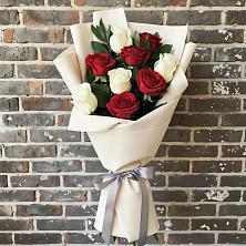 Букет цветов из:  Розы в Посёлок Гжельского кирпичного завода