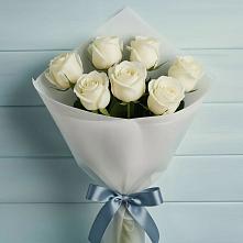 Букет 7 Белых роз Эдлесс Лав в Посёлок Гжельского кирпичного завода