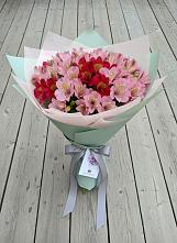 Букет цветов из:  Альстромерии в Посёлок Гжельского кирпичного завода