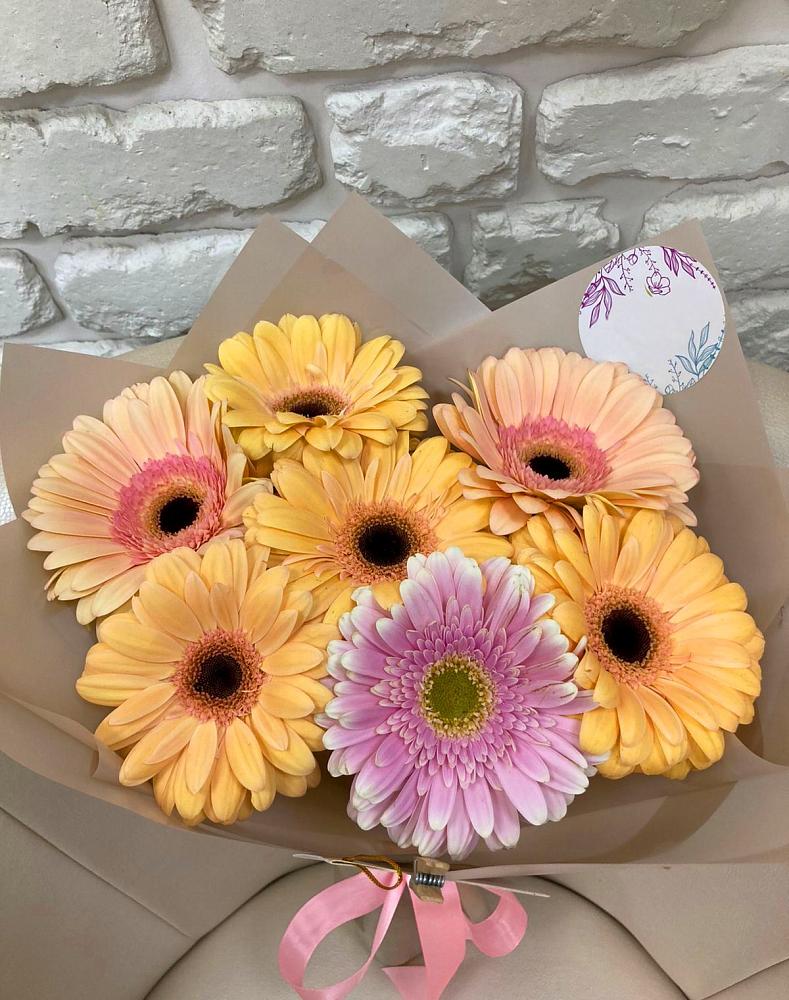 Букет цветов из: Герберы в Посёлок Гжельского кирпичного завода