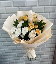 Букет цветов из:  Розы и Хризантемы в Посёлок Гжельского кирпичного завода