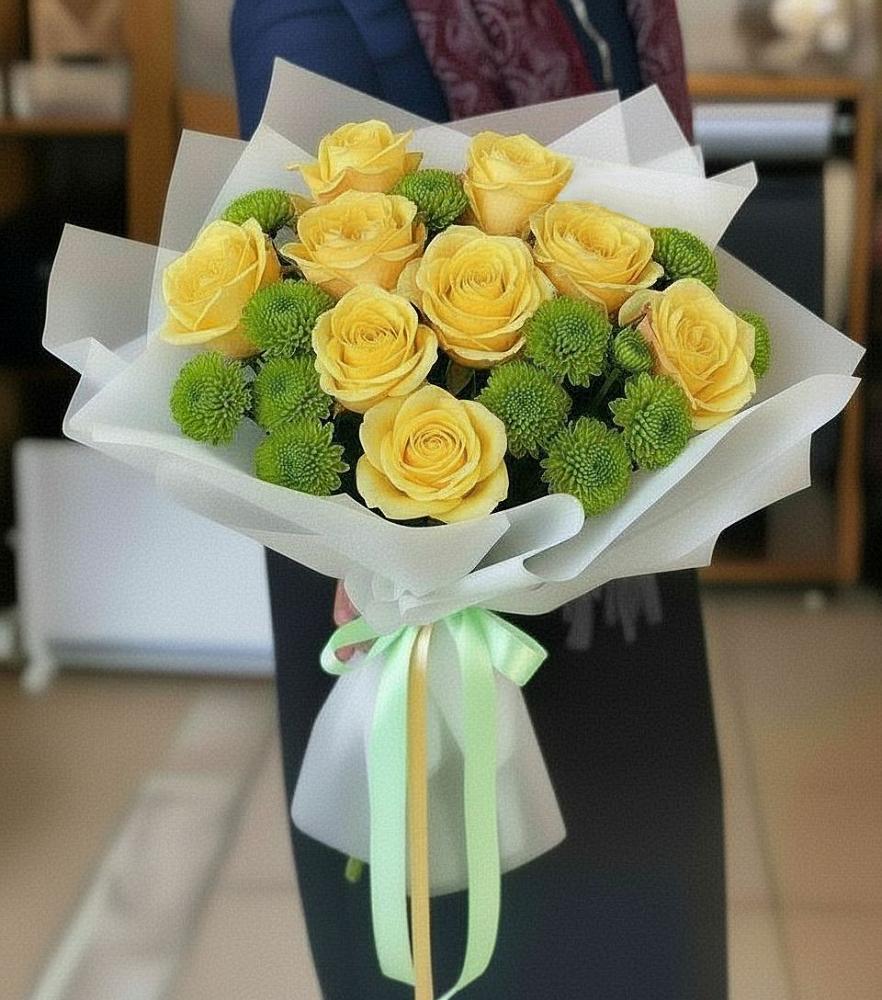 Букет цветов из: Хризантемы и Розы в Посёлок Гжельского кирпичного завода