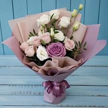 Букет цветов из:  Розы и Лизиантусы в Посёлок Гжельского кирпичного завода