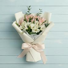 Букет цветов из:  Альстромерии в Посёлок Гжельского кирпичного завода