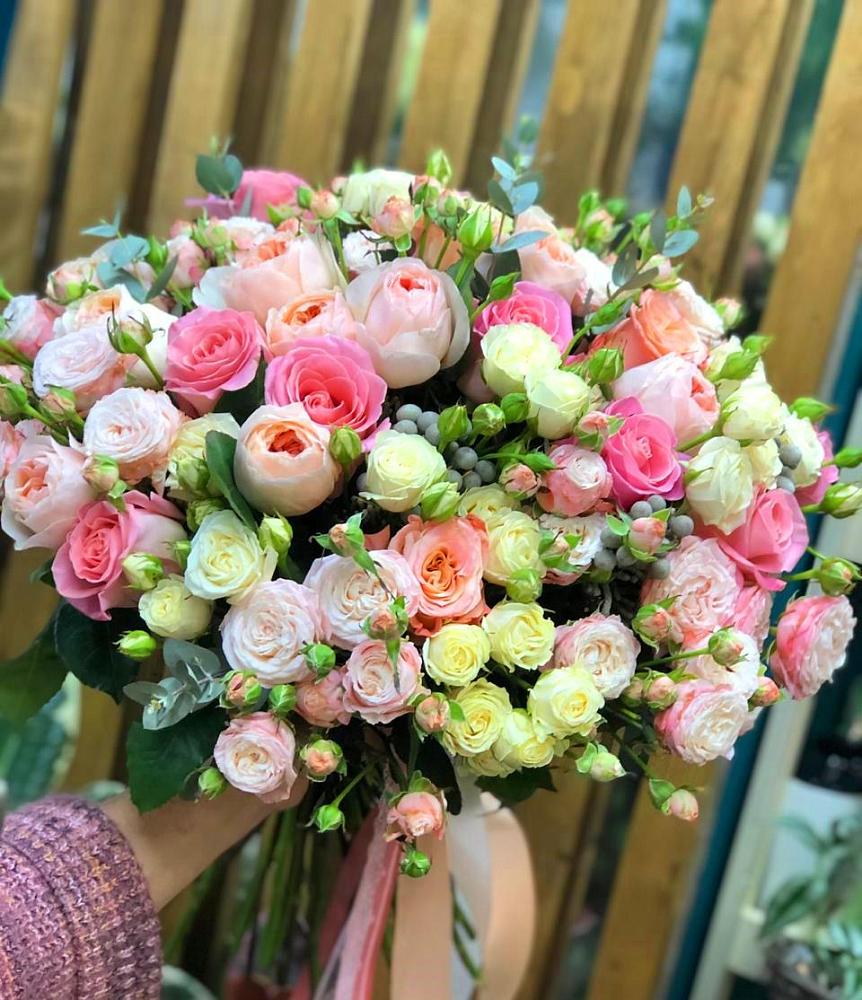 Букет цветов из: Розы в Посёлок Гжельского кирпичного завода