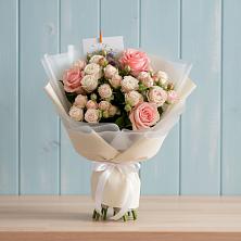 Букет цветов из:  Розы в Посёлок Гжельского кирпичного завода